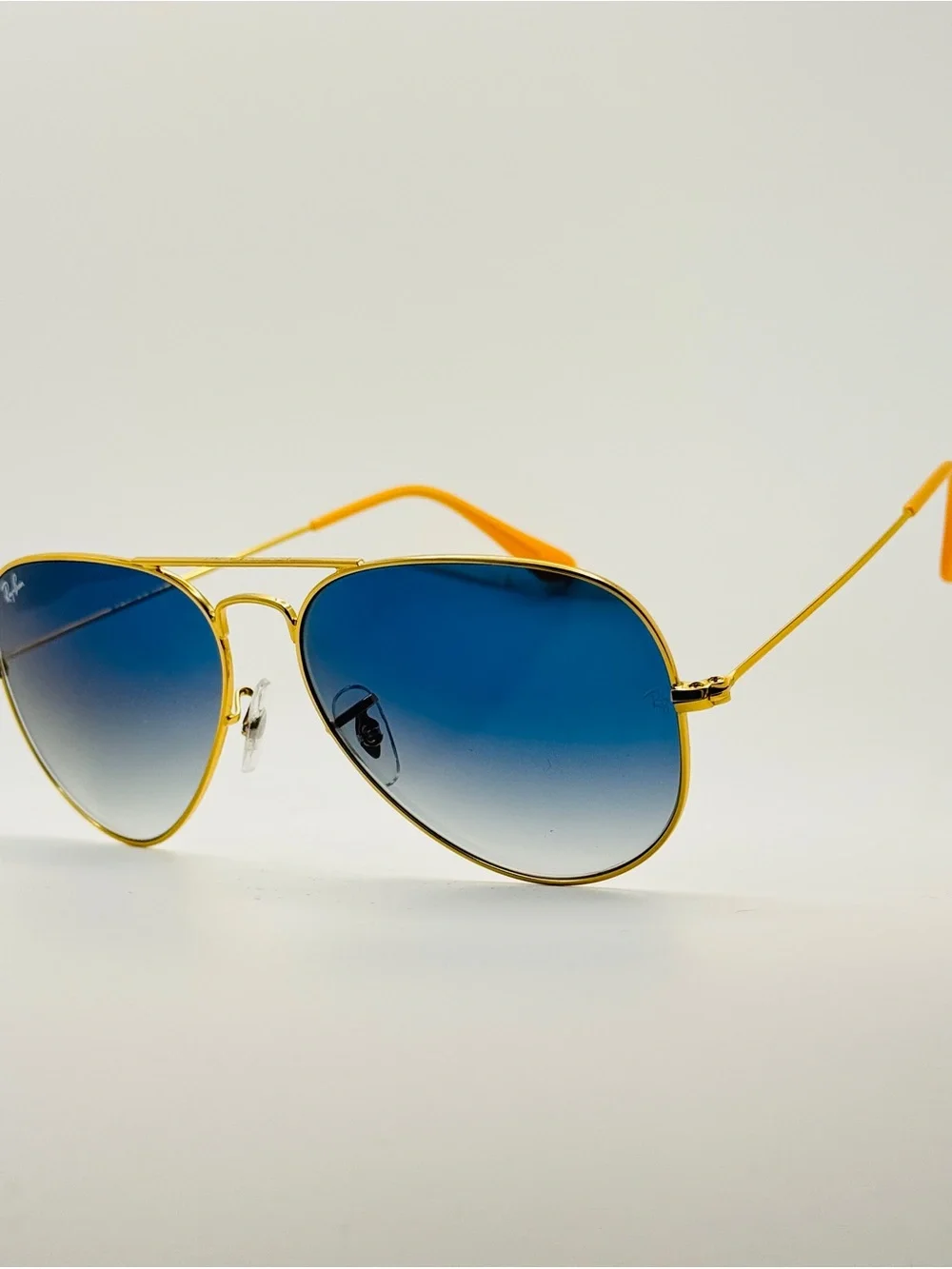 Ray-Ban RB3025 AVIATOR